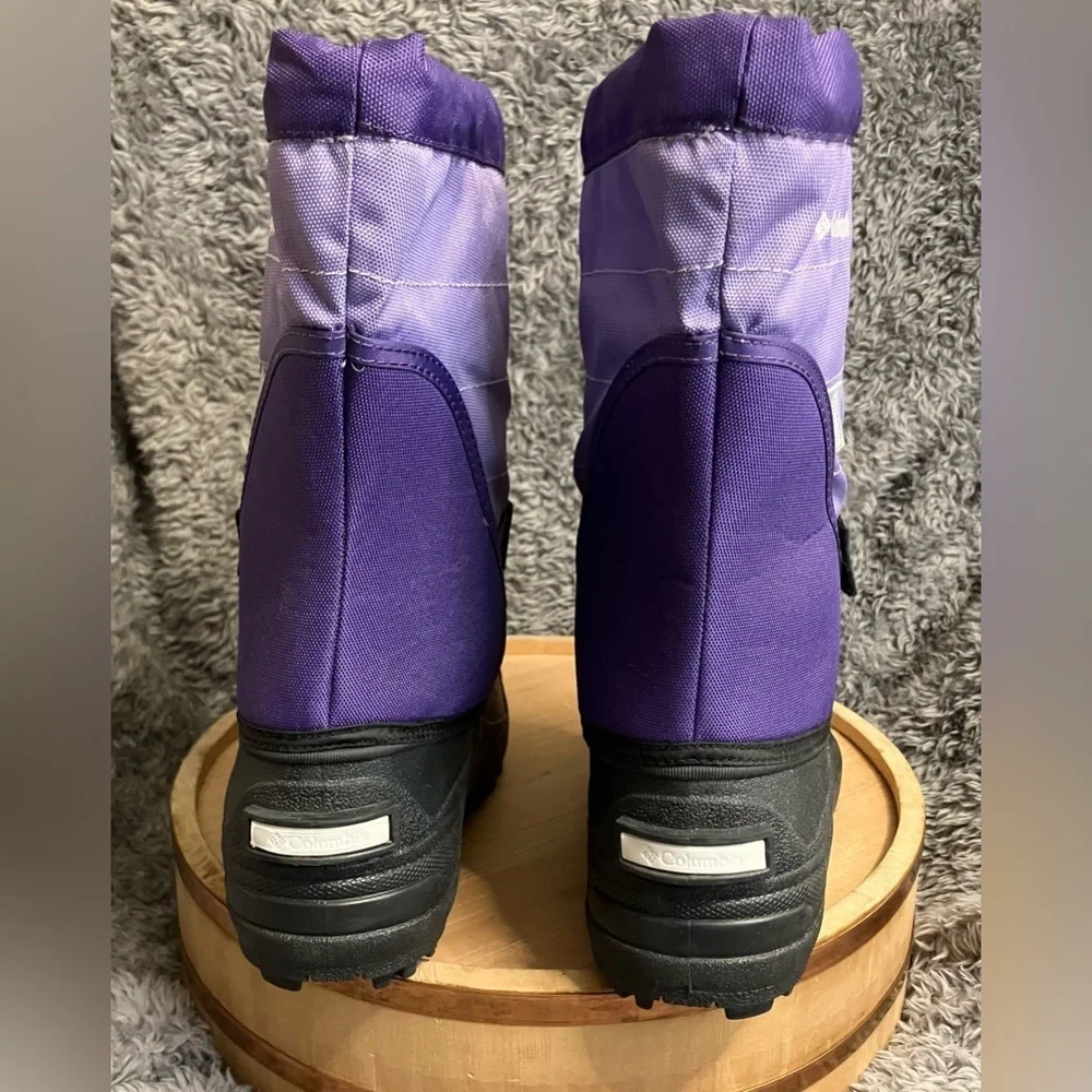 EUC Columbia Girls Powder Bug Winter Boot Purple